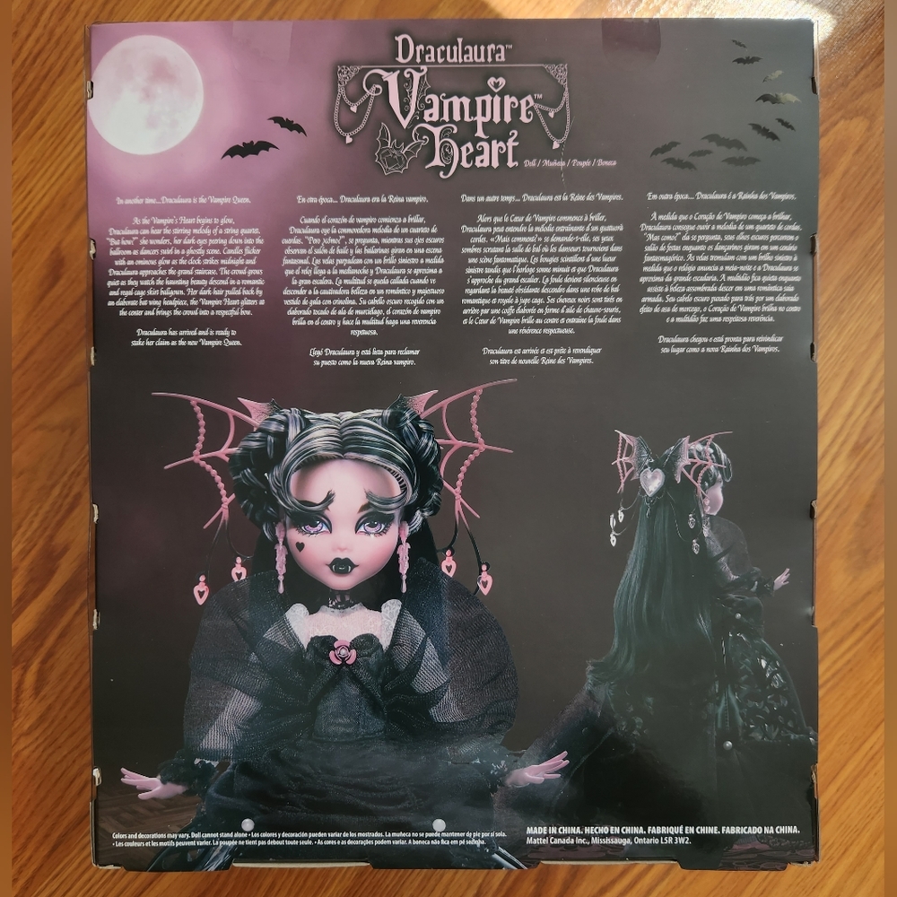 ✅ Ships Today ✅ Monster High Draculaura Vampire Heart - NIB - Picture 6 of 11